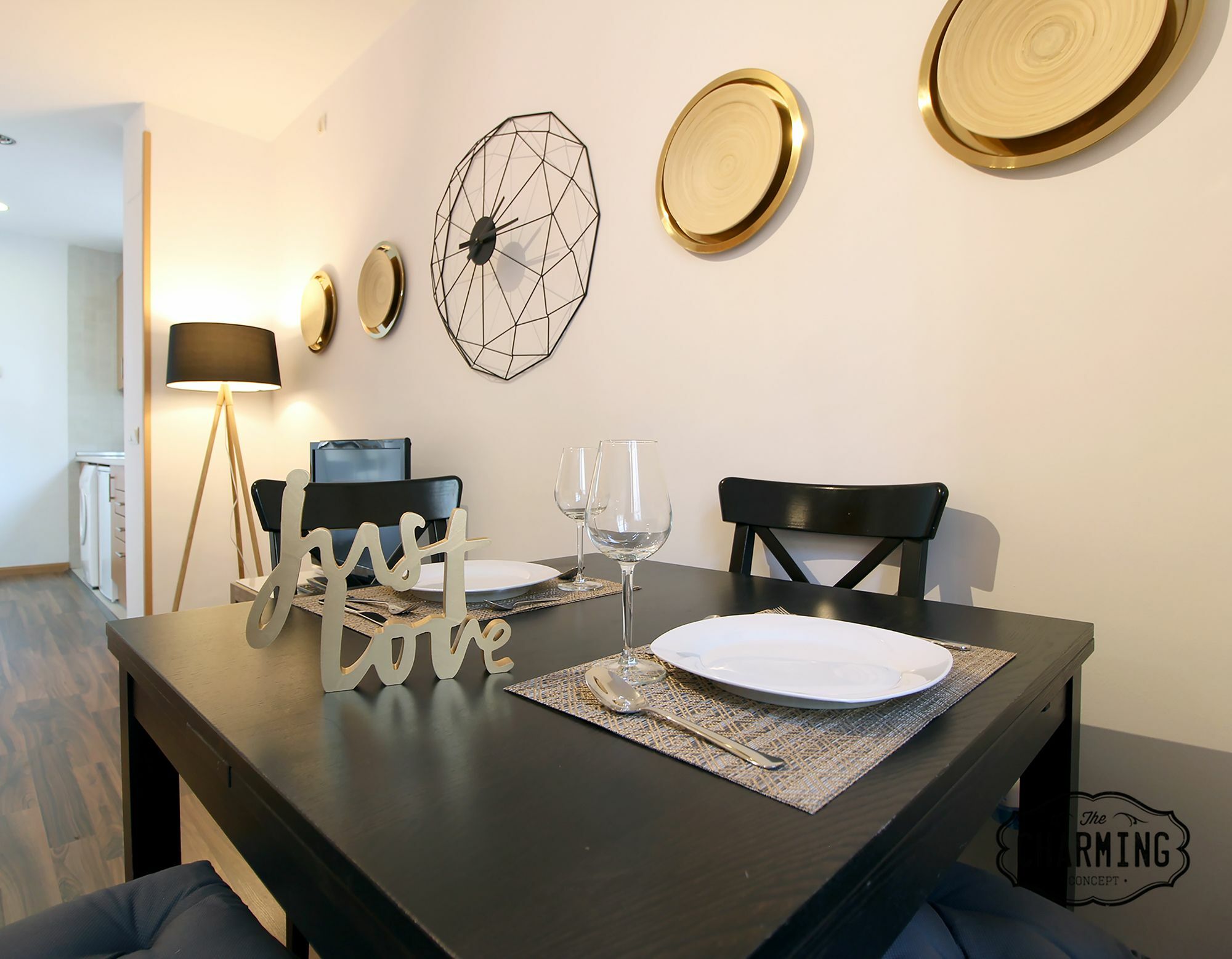 Huertas Apartment - Estancias Temporales มาดริด ภายนอก รูปภาพ