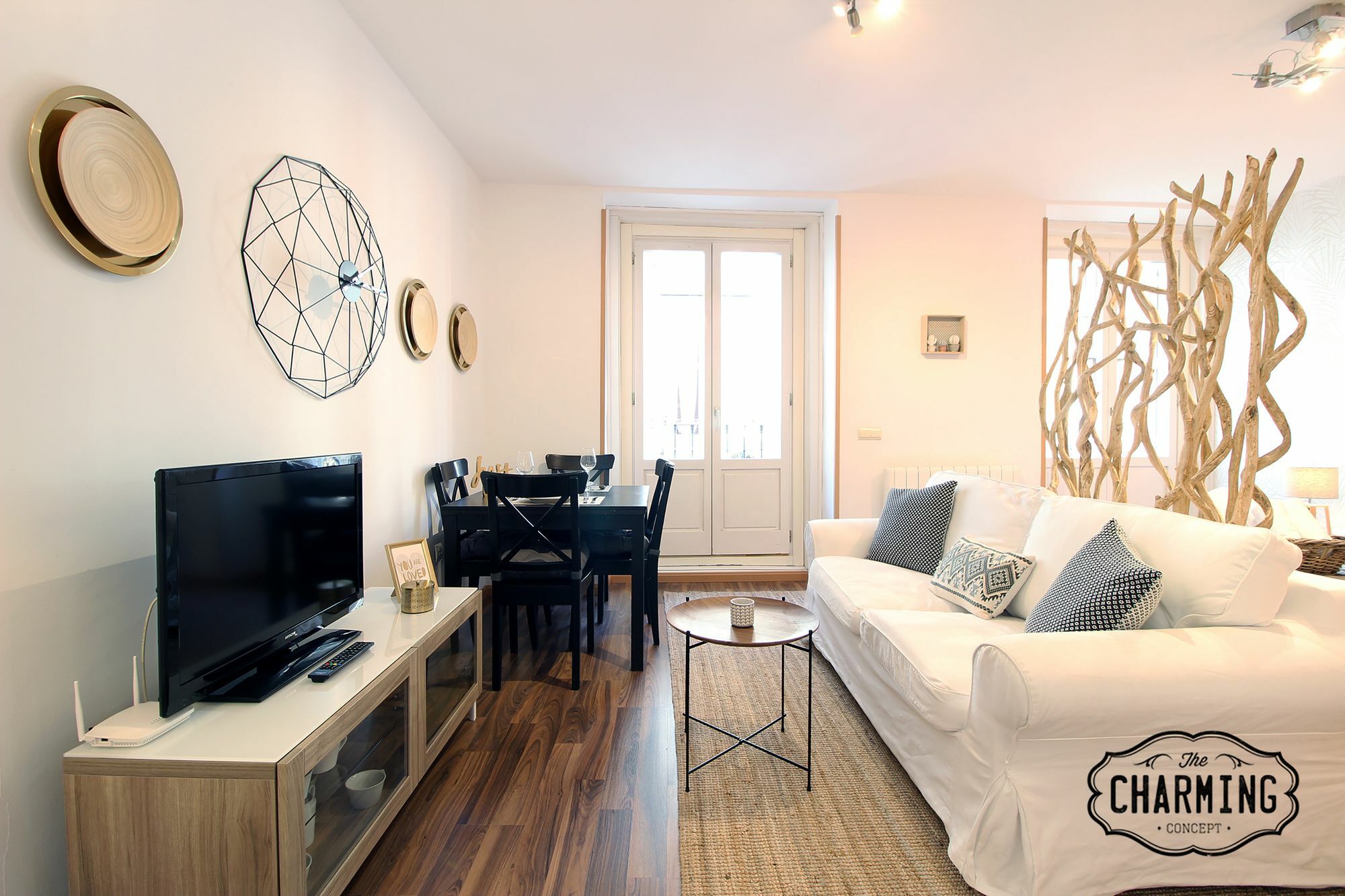 Huertas Apartment - Estancias Temporales มาดริด ภายนอก รูปภาพ