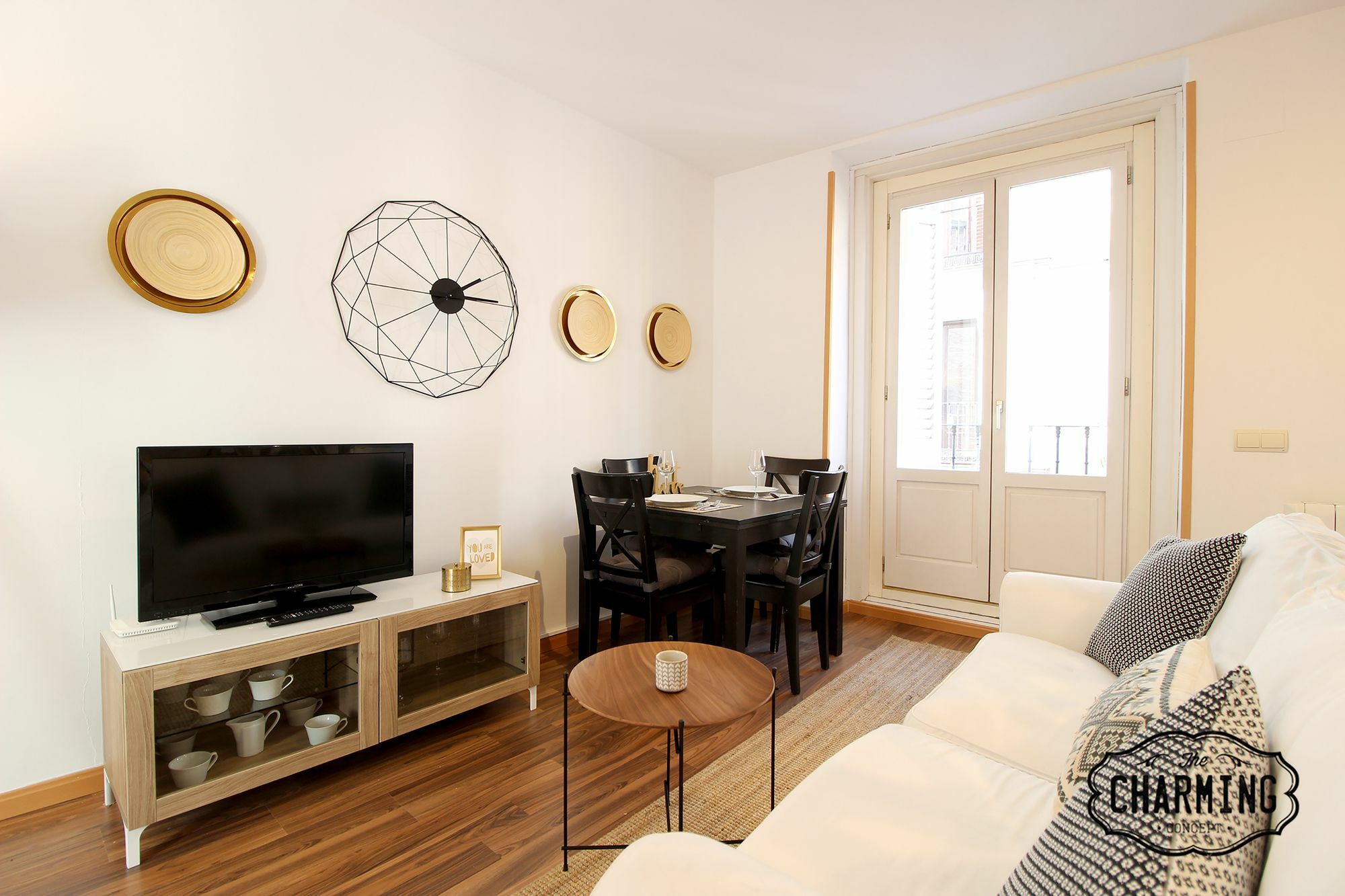 Huertas Apartment - Estancias Temporales มาดริด ภายนอก รูปภาพ